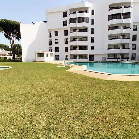 Apartment Tenis Golfmar 